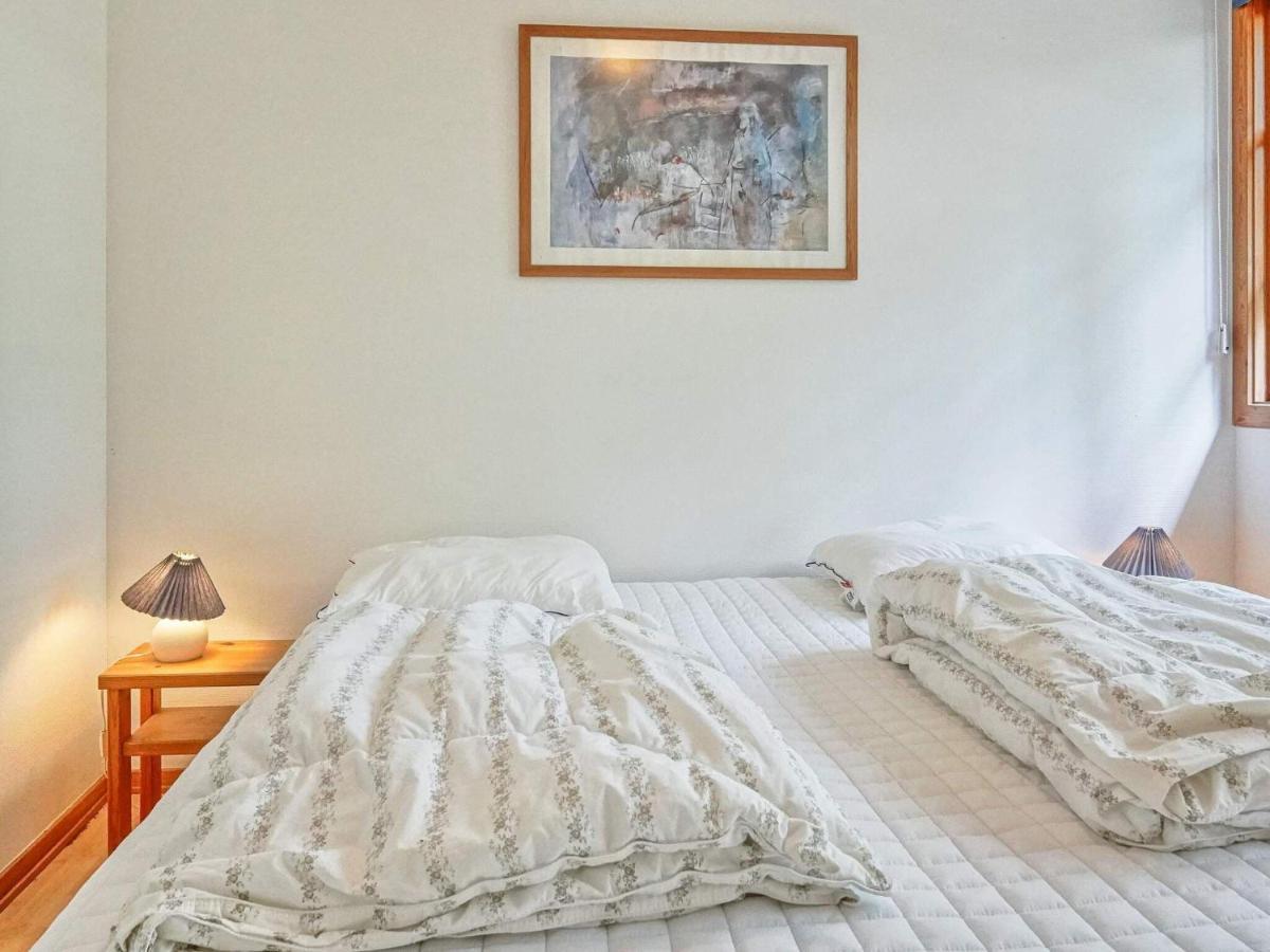 Three-Bedroom Holiday Home In Ronne 4 Экстерьер фото